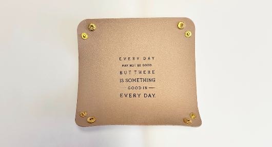 ジュエリートレー